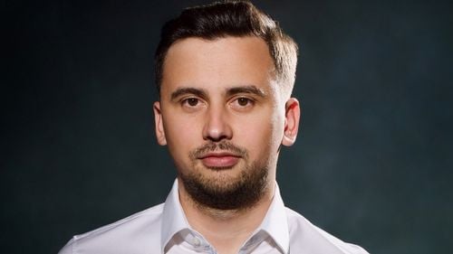 PSD l-a promovat la șefia Institutului Național de Administrație pe Alexandru Mihai Ghigiu, un apropiat al lui Sorin Grindeanu