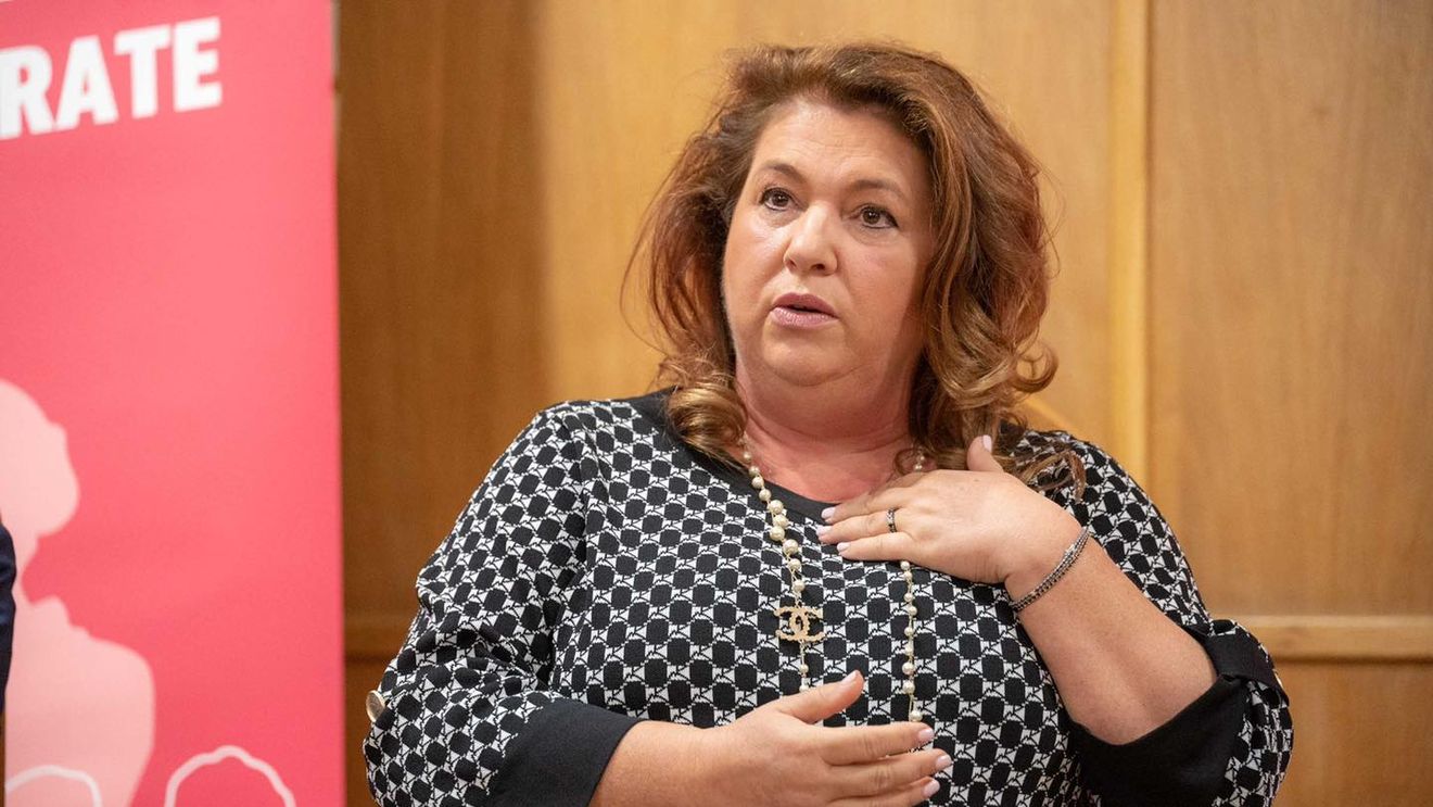 Un consilier de stat în Cancelaria premierului Ciolacu raportează că a primit o donație de 80.000 de dolari / Banii provin de la fiica unui om de afaceri arestat de FBI și condamnat la 13 ani de închisoare în SUA pentru dare de mită