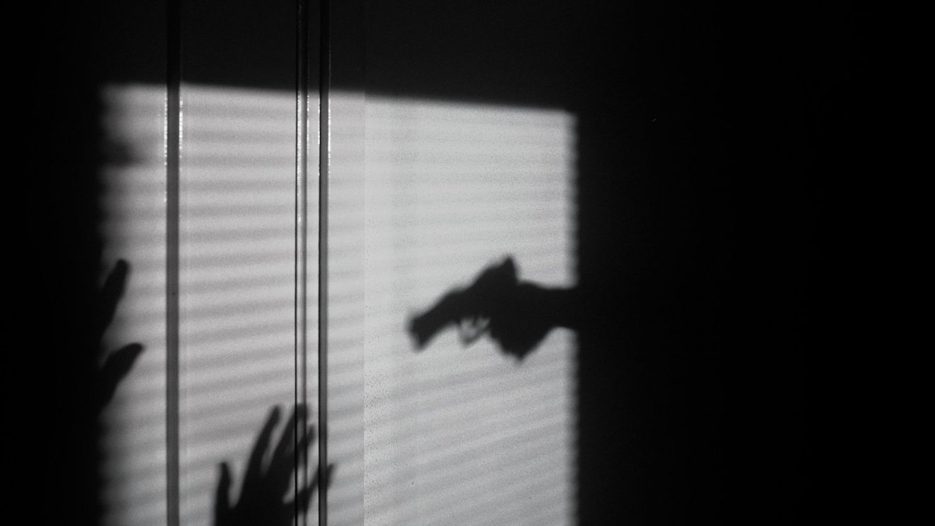 Privat de telefon, un adolescent din Brazilia și-a ucis părinții și sora