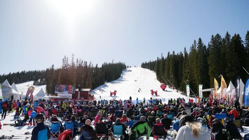 Curiosul caz al Suediei: Stațiunile de schi sunt încă deschise, la fel granițele/ Hotelurile și restaurantele funcționează / Nu există îngrădiri de circulație și reguli de distanțare socială/ Copiii merg la grădiniță și elevii la școală