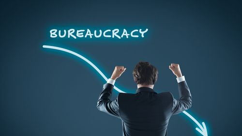 Inițiativă în premieră a guvernului: cetățenii pot trimite online sesizări despre instituțiile care impun proceduri birocratice inutile, iar reclamațiile vor fi făcute publice chiar de guvern pe o platformă specială