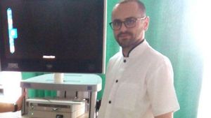 Managerul Spitalului Colentina, Remus Mihalcea, infectat cu Covid-19. El este internat în spital