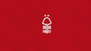 Nottingham Forest a refuzat acreditarea comentatorului TV Gary Neville, care l-a criticat pe patronul clubului, Evangelos Marinakis