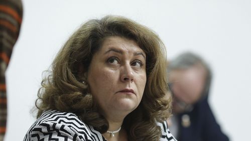 SURSE Coordonatoarea bugetului din Ministerul Finanțelor, Daniela Pescaru, vrea să demisioneze din funcția de secretar de stat din cauza divergențelor pe tema rectificării