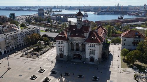 VIDEO Reabilitarea Muzeului de Istorie din Constanța ajunge în instanță după ce a fost contestată a cincea licitație în 10 ani / Ce motive invocă firma contestatoare, care a pus probleme și reabilitării bulevardelor din oraș