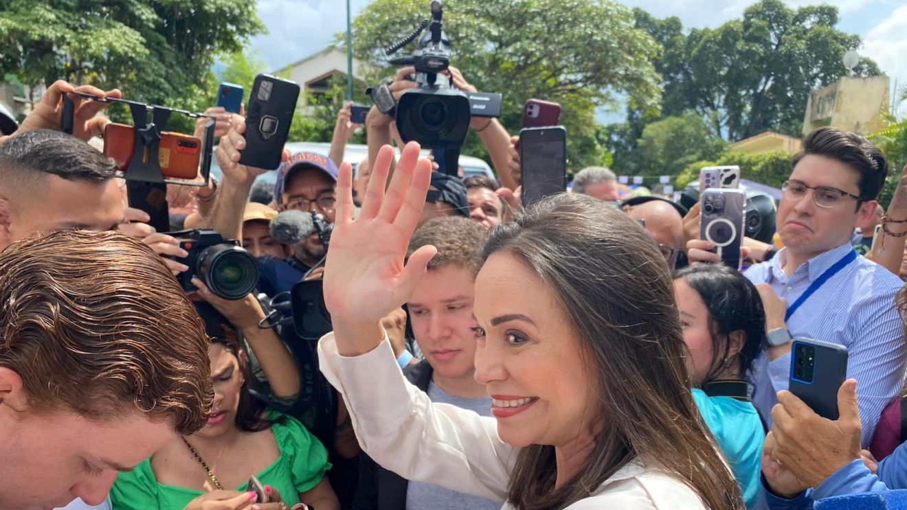 SUA îl recunoaşte pe contracandidatul lui Maduro drept câştigător în alegerile din Venezuela