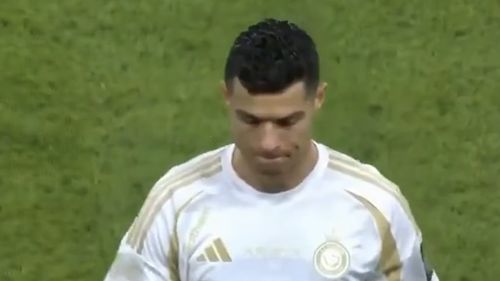 VIDEO Cristiano Ronaldo, penalti decisiv ratat în minutul 96 - Mingea șutată de portughez a lovit telefonul unui fan