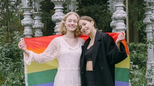Grecia, prima ţară majoritar ortodoxă care legalizează căsătoria între persoane de acelaşi sex / ”Oameni care au fost invizibili vor putea, în sfârşit, să fie văzuţi în jurul nostru”