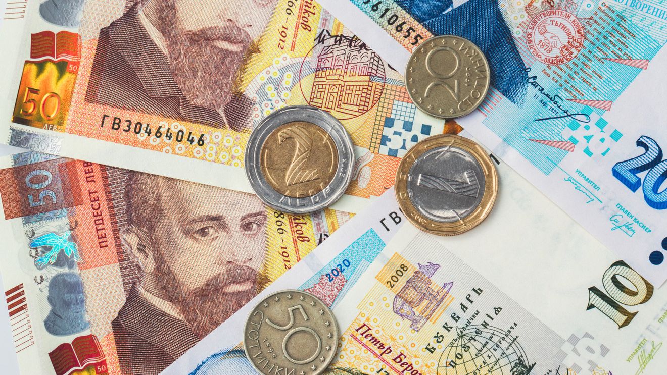 UE a stabilit cursul de schimb al levei faţă de euro, după intrarea Bulgariei în zona euro, la 1 ianuarie 2026