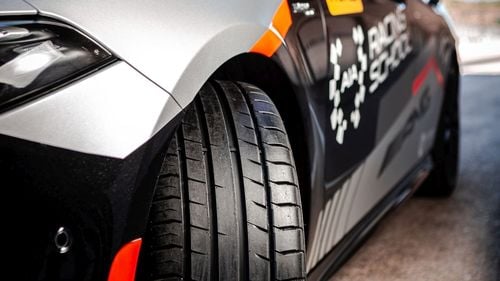 Depozitarea corectă a anvelopelor de vară în timpul iernii