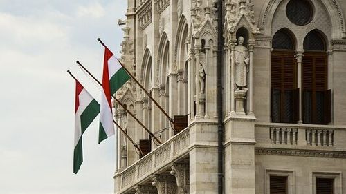 Primarul din Sfântu Gheorghe, mulțumit de zborurile Brașov – Budapesta: „Rata de ocupare a avioanelor este undeva între 85% și 90%” / ”Cei mai mulți au fost pe 20 august, de Ziua Ungariei, probabil au fost foarte mulți care au mers să vadă artificiile”