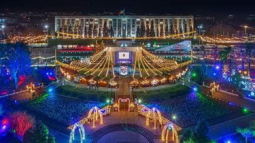 În Chișinău va fi amenajat Pomul de Crăciun, dar fără să mai fie organizate târguri și iarmaroace, anunță primarul Ion Ceban