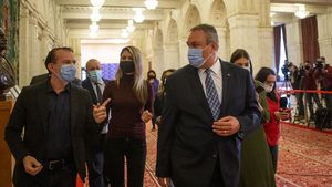 Cum va arăta guvernul dacă PNL dă premierul: PSD ia Transporturile, Finanțele, Economia și Secretarul general al guvernului / UDMR ia Dezvoltare și Mediul - SURSE