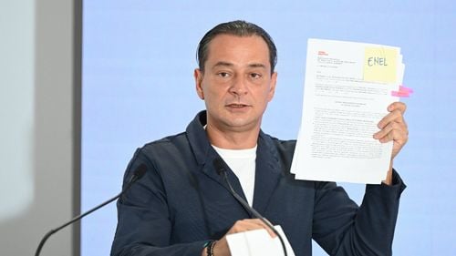 Primarul Sectorului 4 anunță că va cere ordonanță președințială pentru a-l obliga pe Nicușor Dan să semneze avizul de circulație pentru a fi eliberată autorizația pentru reconstrucția Planșeului Unirii