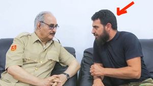 VIDEO Militarul Mahmoud Al-Werfalli a fost împușcat mortal miercuri. Lider al Armatei Naţionale Libiene, Al-Werfalli avea două mandate de arestare emise de Curtea Penală Internațională