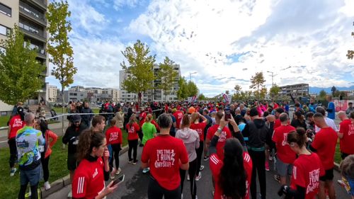 VIDEO Când alergarea devine o lecție de viață la Brașov Running Festival, iar fiecare linie de sosire e o victorie