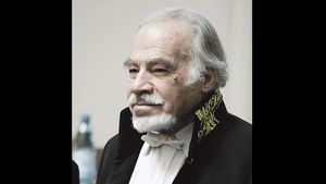 A murit istoricul şi academicianul Dan Berindei / Academia Română l-a numit „personalitate marcantă a elitei intelectuale româneşti
