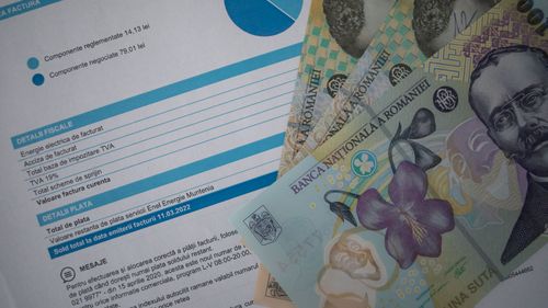 Ciolacu spune că plafoanele la energie pentru consumatorii casnici rămân neschimbate - 0,68 lei/kWh şi 0,80 lei/kWh / Promite că pentru anumite categorii de consumatori se va interveni cu amendamente în parlament