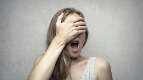 Ce îi sperie cel mai tare pe americani? Un nou studiu arată că nu fantomele, ci corupția și războaiele