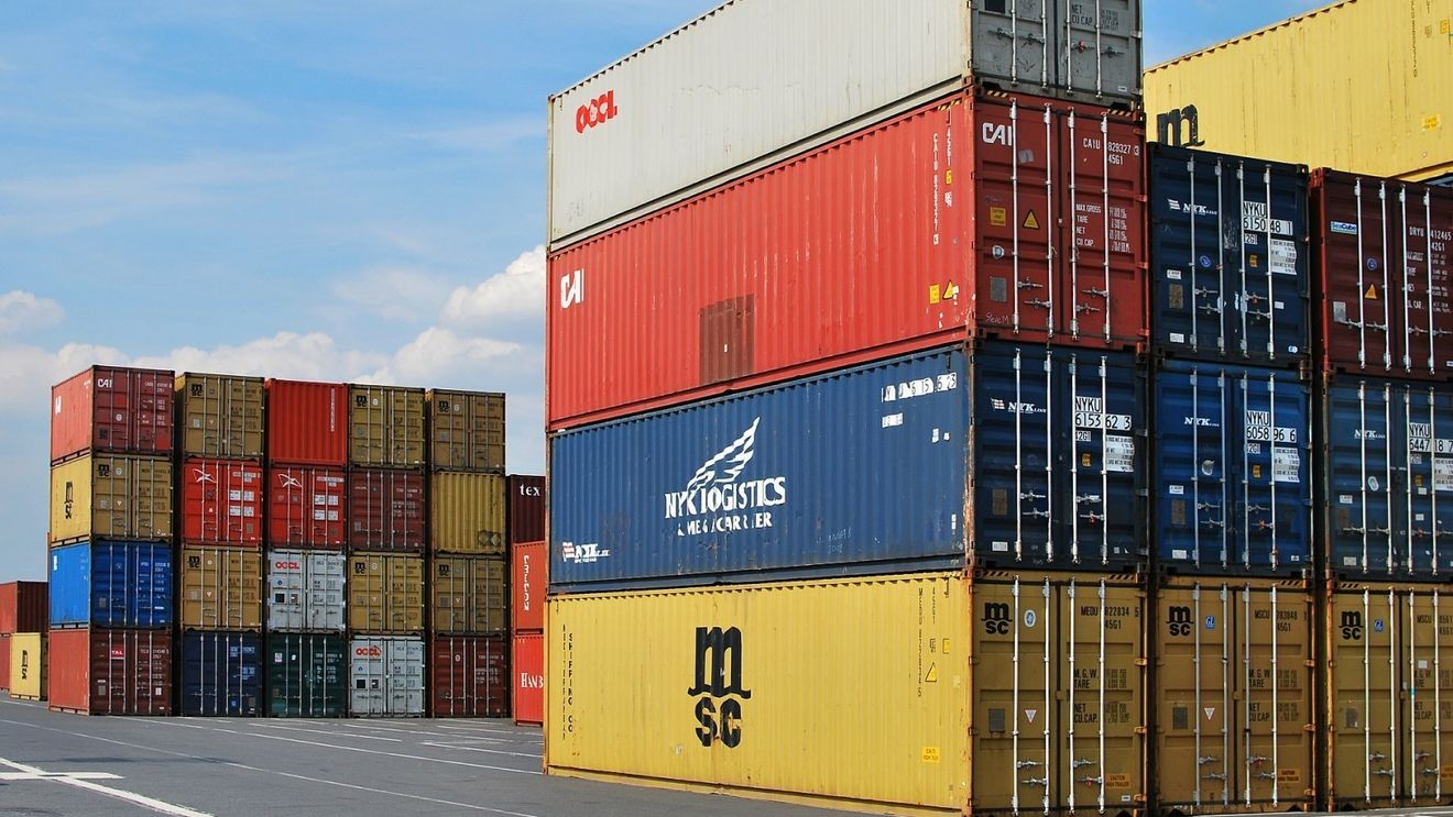 Republica Moldova exportă mai mult în România decât în Rusia, dar importă masiv din Federația rusă