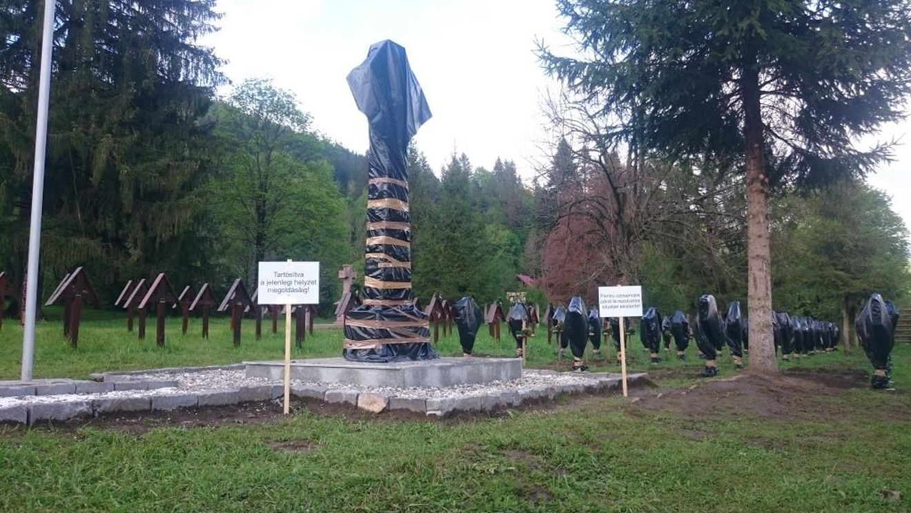 Consiliul aleșilor locali din Ținutul Secuiesc se delimitează de acțiunea de profanare a crucilor a zeci de eroi români. "Este o provocare"