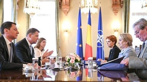 Adevăratele probleme ale României. Klaus Iohannis după întâlnirea cu Viorica Dăncilă: Această mică majorare de 5% a salariilor nete este anulată de intensificarea inflaţiei. Dăncilă vrea desecretizarea stenogramelor