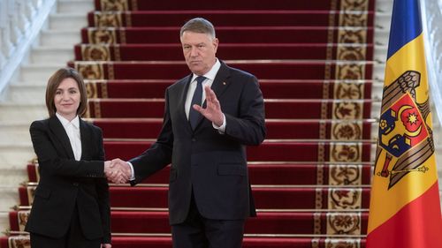 FOTO Președinta Republicii Moldova, Maia Sandu, primită de Klaus Iohannis la Cotroceni