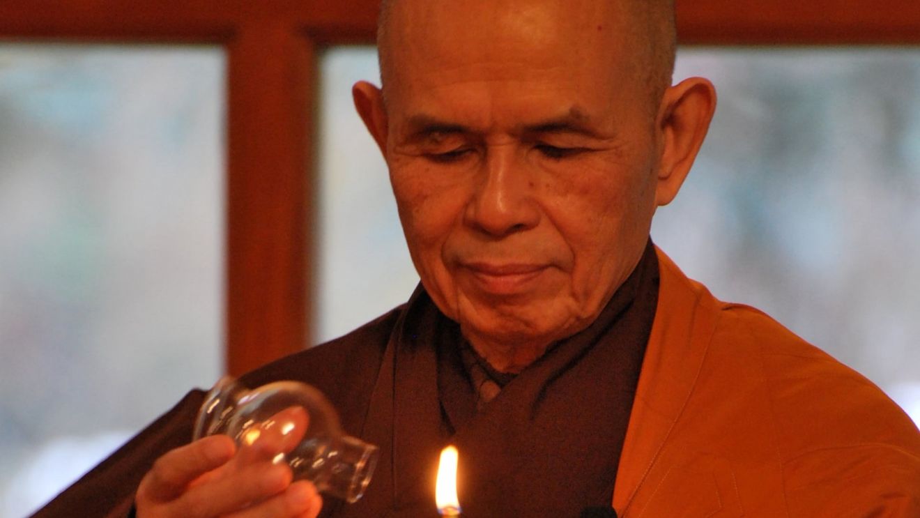 A murit  unul din cei mai influenţi călugări budişti/ Thich Nhat Hanh era considerat părintele mindfulness