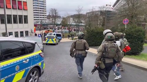 Germania: Adolescent arestat sub suspiciunea că a planificat un atac cu motivaţie politică asupra ambasadei Israelului la Berlin