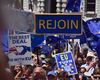 La zece ani de la referendumul din Regatul Unit pentru Brexit, sute de persoane au mărșăluit la Londra pentru revenirea Regatului Unit în Uniunea Europeană