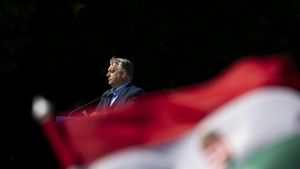 Peter Magyar a anunțat încetarea finanțării pentru Colegiul Mathias Corvinus, organ de propagandă Fidesz cu filială puternică în România