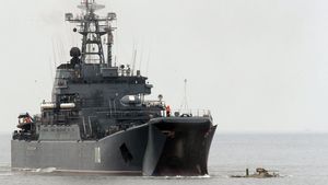 Incident în largul coastei britanice, cu o navă de spionaj rusă, care şi-a „îndreptat laserele” spre piloţii britanici de pe avioanele de supraveghere
