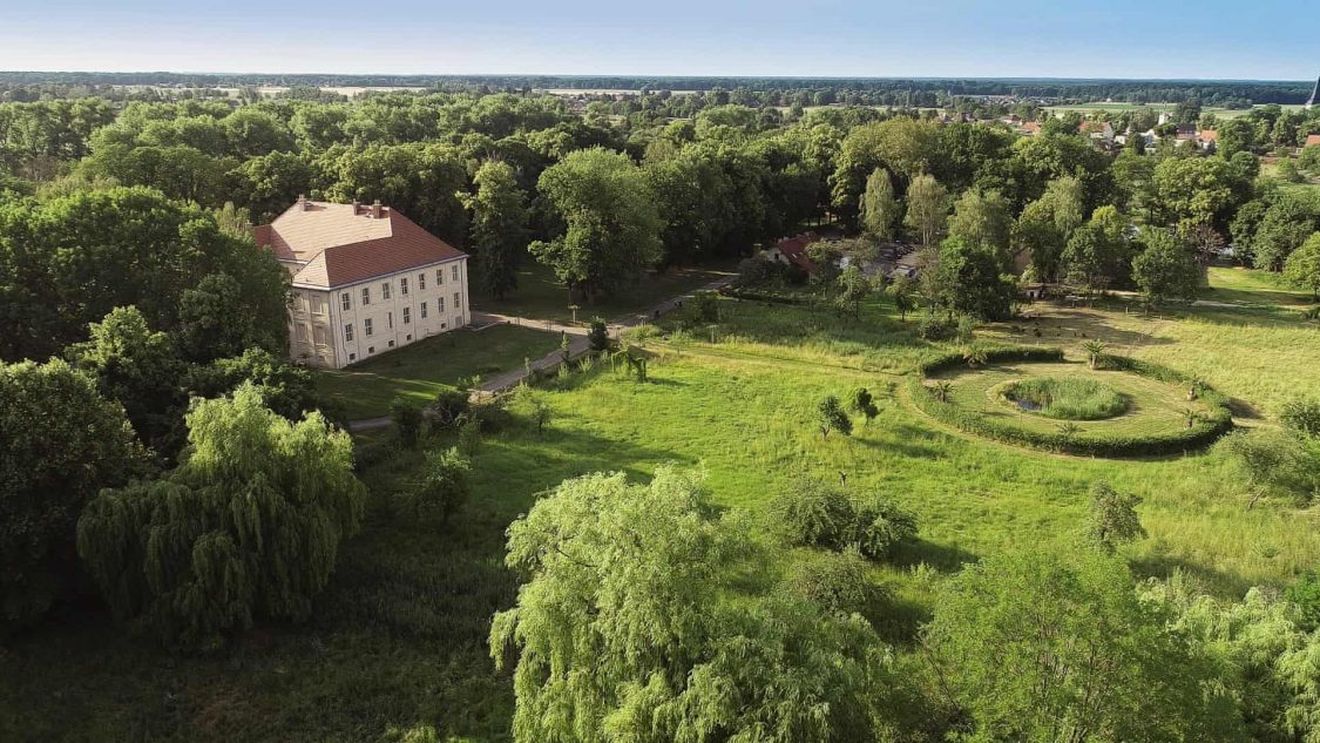 Noua grădină de sculpturi din Germania – o atracție turistică perfectă post-carantină