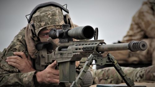 Ucraina a trimis guvernului german o listă cu tipurile de armament de care are nevoie, după ce Berlinul a anunțat că trimite Kievului căști militare