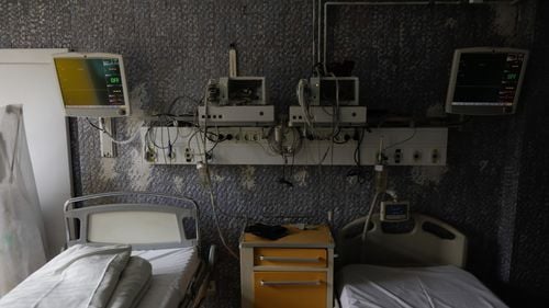 EXCLUSIV Cum a fost modificat PNRR: Guvernul taie granturi de 740 milioane de euro pentru sistemul sanitar / Vor fi instalate panouri fotovoltaice pentru 34.000 de gospodării, cu buget de 534 milioane de euro