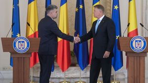 VIDEO Guvernul Ciolacu a depus jurământul la Cotroceni / Iohannis: Seriozitate, stabilitate, securitate, eficiență sunt cuvintele care descriu prima parte a mandatului coaliției