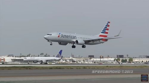 Un avion al American Airlines care zbura de la New York la New Delhi a aterizat la Roma,după o ameninţare cu bombă