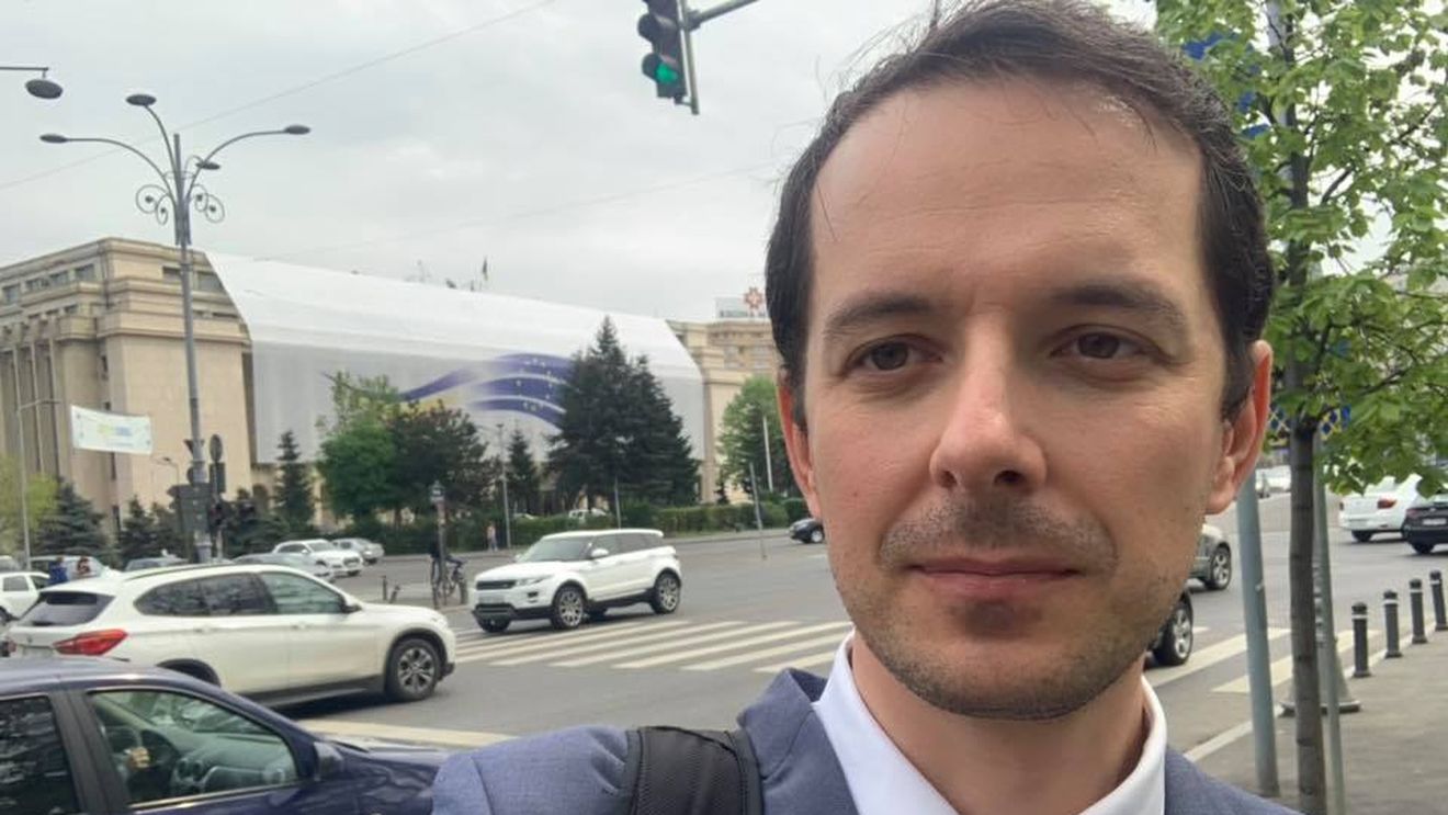 Deputatul USR Cristian Seidler: PSD a făcut o cacealma din abrogarea pensiilor speciale. Curtea Constituțională a spus clar că abrogarea pensiilor de serviciu ale magistraților e neconstituțională. PSD a făcut în mod intenționat și ipocrit o lege care să fie atacabilă