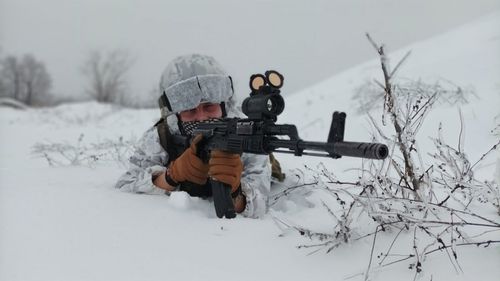 Odată cu venirea iernii, Ucraina își schimbă tactica de război, anunță consilierul prezidențial Mikhailo Podoliak