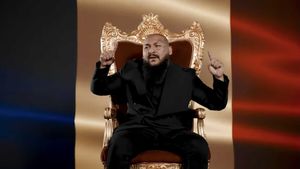 O primărie PNL din județul Constanța vrea să plătească 400.000 de euro pentru o săptămână de concerte cu Dani Mocanu, Nicolae Guță sau Vali Vijelie, în contextul tăierilor bugetare anunțate de Guvernul Bolojan