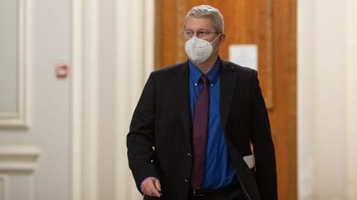 Cătălin Predoiu i-a cerut procurorului general să ia măsuri pentru prevenirea presupuselor infracțiuni asociate majorării facturilor la energie, cum ar fi înșelăciunea, abuzul în serviciu sau concurența neloială