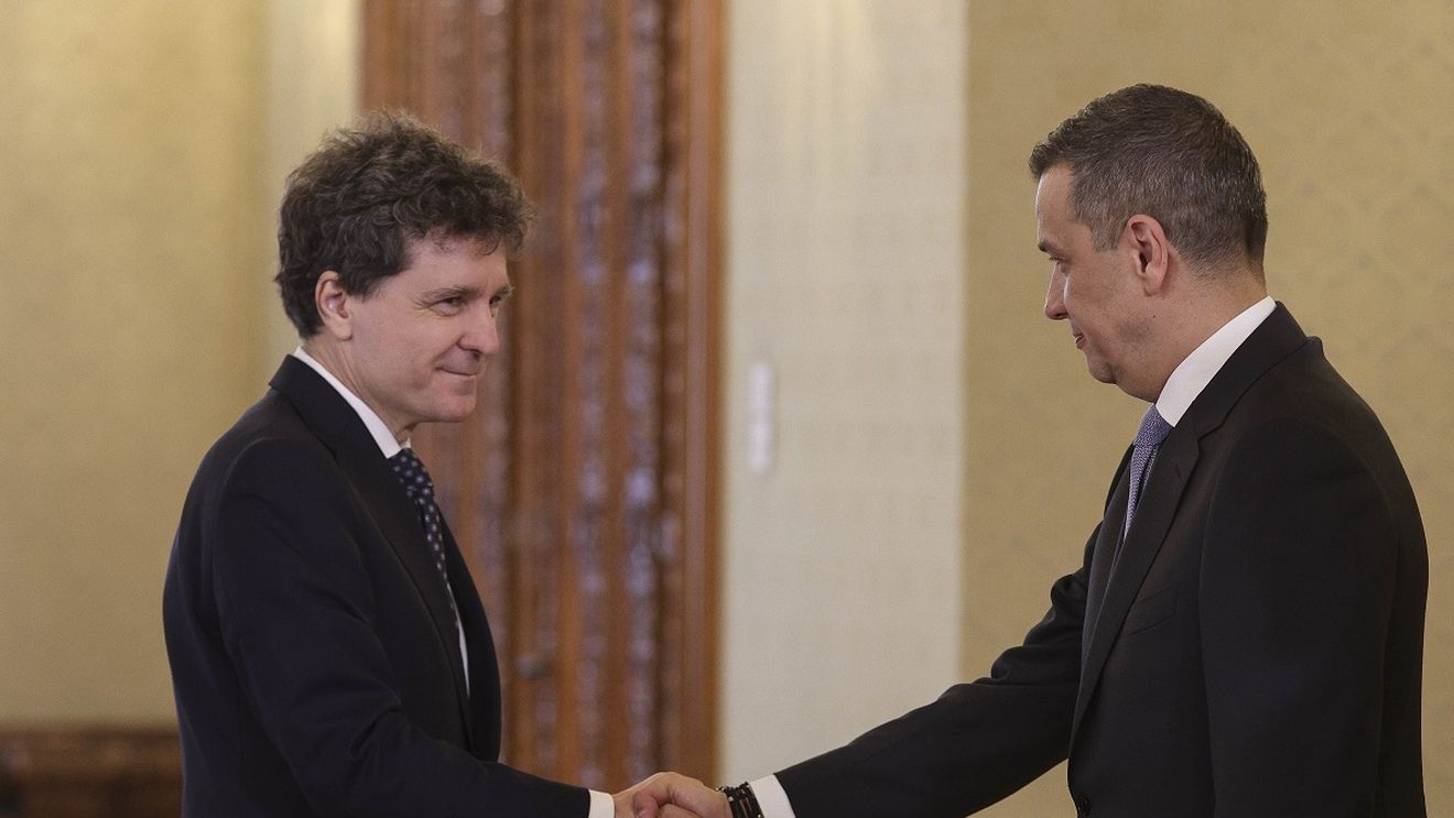 Sorin Grindeanu atac la PNL: „Brătienii second-hand s-au trezit brusc în conștiință și luptă cu PSD” / Îi răspunde și Oanei Gheorghiu „o doamnă pe care n-a votat-o nimeni”: Nu ați făcut nicio reformă, vreți doar să vindeți companiile de stat