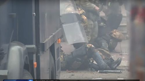 Aproximativ 25 de membri ai forțelor NATO de menținere a păcii în Kosovo au fost răniți în confruntările din Zvečan, soldați italieni și maghiari