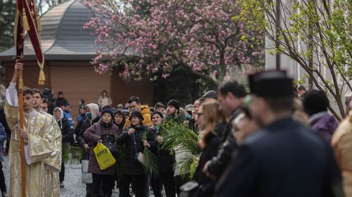 Creştinii celebrează astăzi Floriile, care deschid perioada sărbătorilor de Paşte