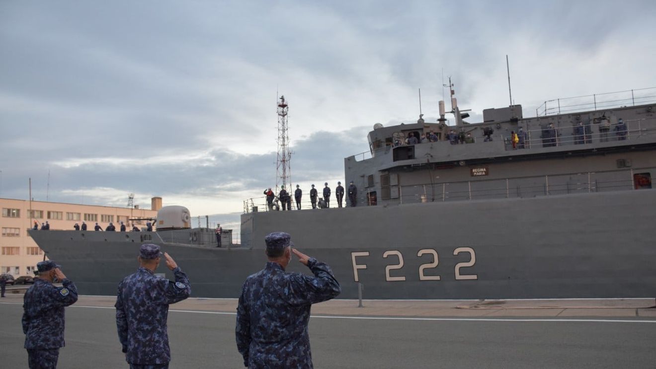 Două nave românești participă la un exercițiu comun cu SUA și Ucraina în Marea Neagră
