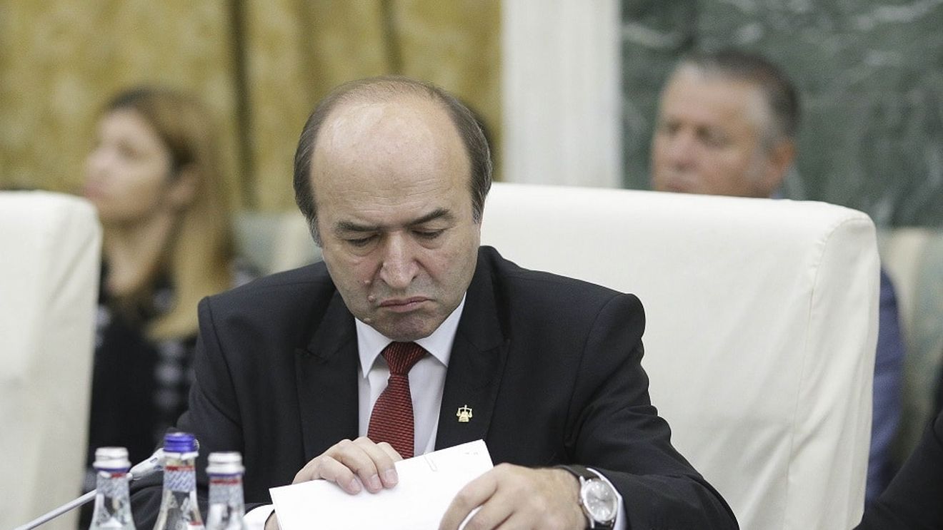 Ministrul Justiției anunță că va prezenta azi, la ora 18:00, evaluarea Procurorului general