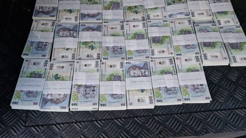 ”Eu n-am văzut în viața mea atâția bani”, spune Marcel Ciolacu despre valiza cu presupusa șpagă a lui Dumitru Buzatu, baronul de Vaslui/ ”Nimeni cu probleme penale nu se va afla pe listele PSD”