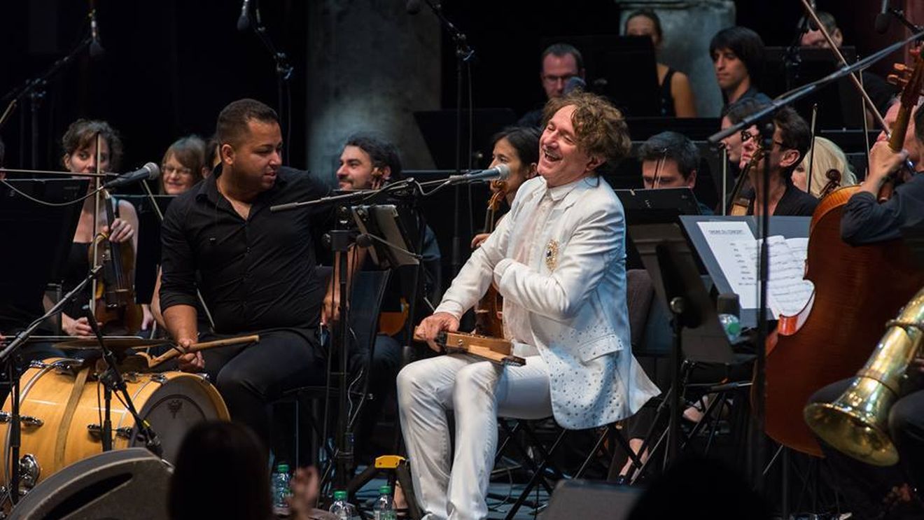 Bosnian singer Goran Bregović refused entry to Moldova will perform instead in Romania / He supports the annexation of Crimea and publicly supports the Russian invasion of Ukraine