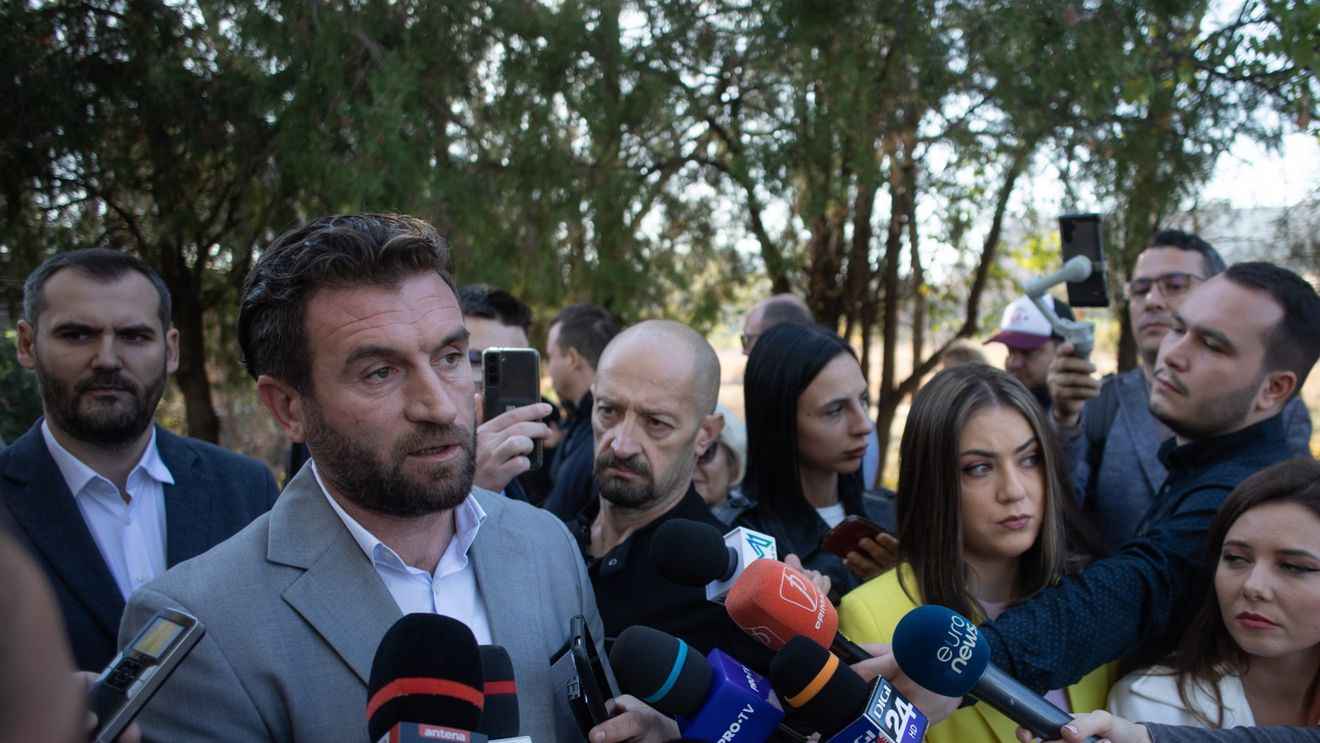 Șeful Poliției Locale București, Eduard Stroe, cel care a semnat o amendă record de 35 mil euro în cazul Parcului IOR, suspendat din funcție după o acțiune a prefectului Rareș Hopincă / Revine în funcție fostul șef din mandatul Gabrielei Firea