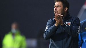 Adrian Mutu a preluat conducerea tehnică a echipei CFR Cluj